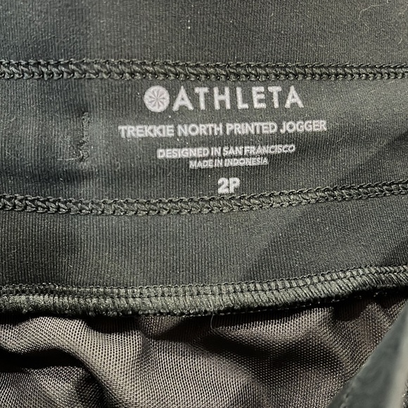 Athleta Trekkie North Floral Printed Jogger Pants Green Floral Size 2P - Picture 8 of 8